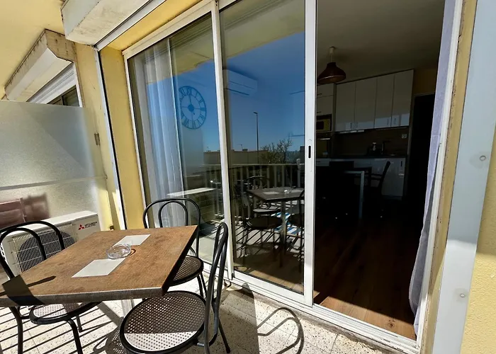 Apartment Les Sables De - T2 A 50m De La - Clim, Wifi *